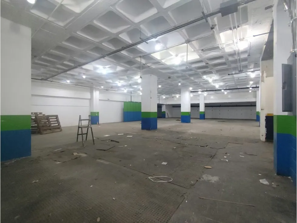 Se alquila planta industrial/depósito 1000m2 Boleíta Norte 3514 - 5