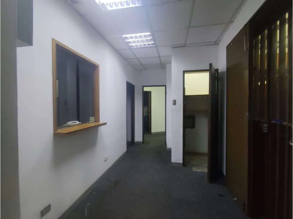 Se alquila planta industrial/depósito 1000m2 Boleíta Norte 3514 - 8