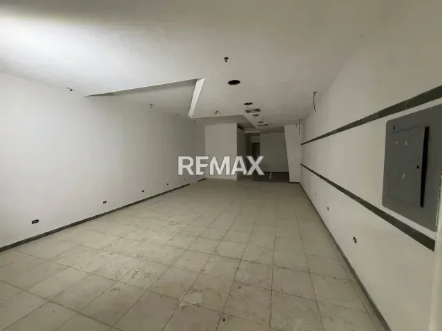 Alquiler de Local comercial 70 m², en La Lagunita - 2