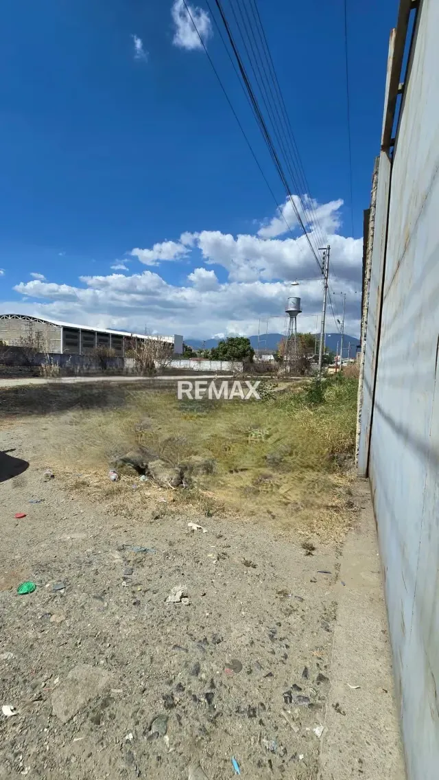 Terreno en Venta Av. Aragua