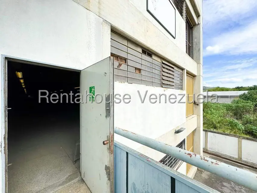 Comercial (Industrial) en Venta en Guatire, Miranda - 13