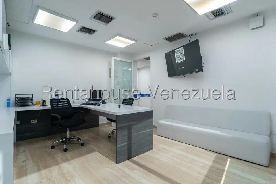 Oficina en Alquiler en El Rosal, Distrito Metropolitano - 9