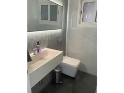 View 32