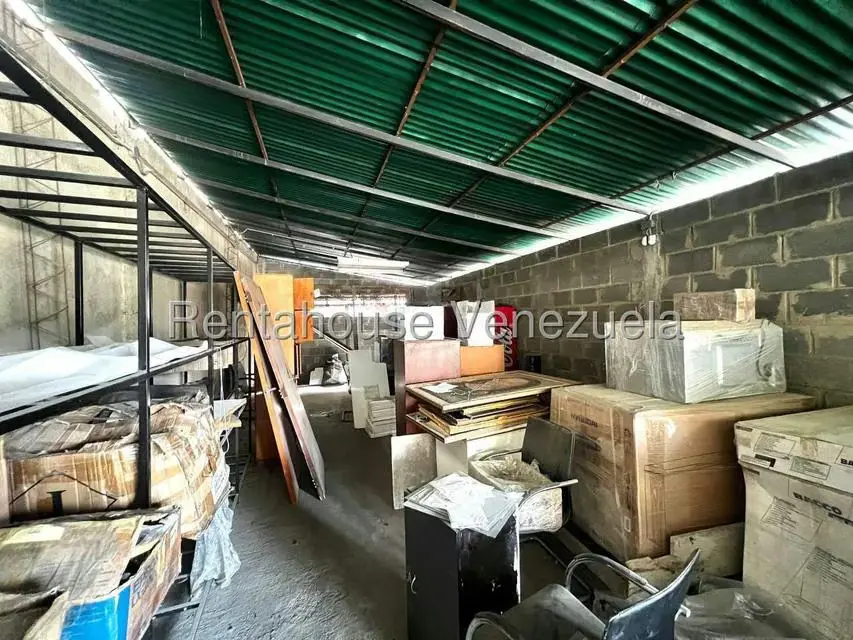 Local Comercial en Alquiler en Zona Industrial 1, Lara - 3