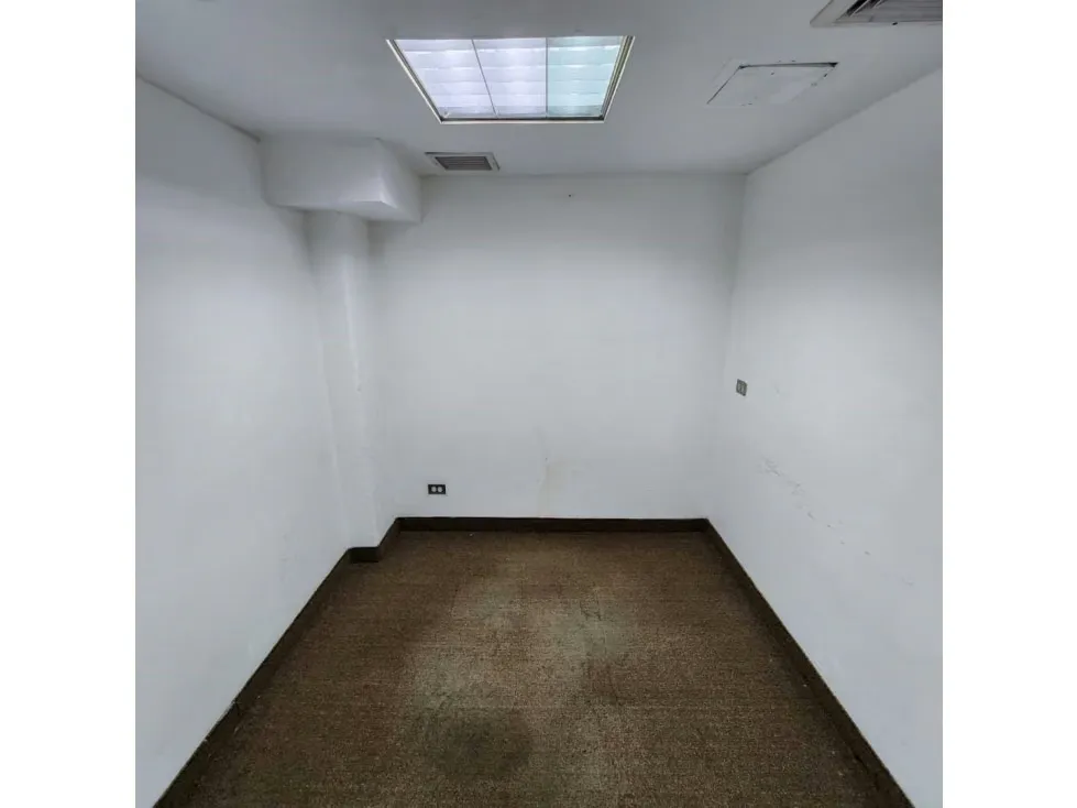 Se Alquila Oficina 7m² CCCT - 2