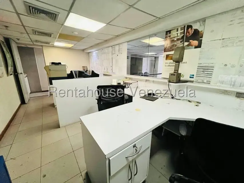 Oficina en Venta en Zona Centro, Aragua - 12