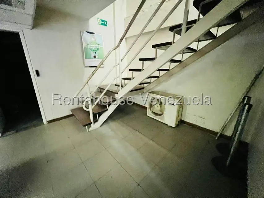Oficina en Venta en Zona Centro, Aragua - 23