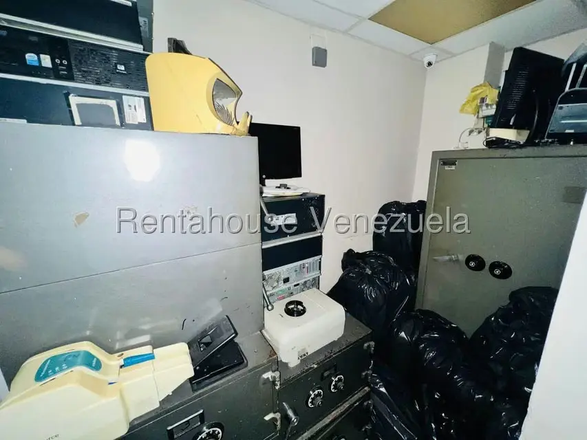 Oficina en Venta en Zona Centro, Aragua - 34