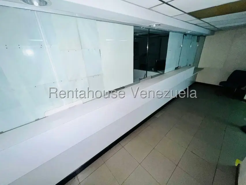 Oficina en Venta en Zona Centro, Aragua - 7