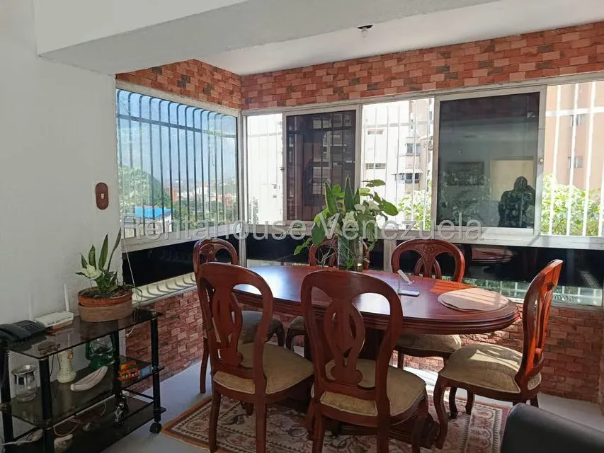 Apartamento (1 Nivel) en Venta en Santa Monica, Distrito Metropolitano - 11
