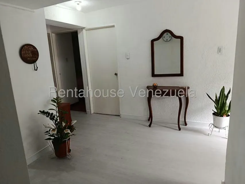 Apartamento (1 Nivel) en Venta en Santa Monica, Distrito Metropolitano - 14