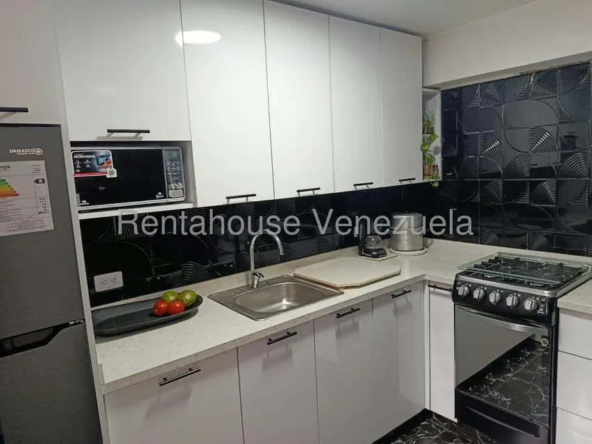 Apartamento (1 Nivel) en Venta en Santa Monica, Distrito Metropolitano - 16