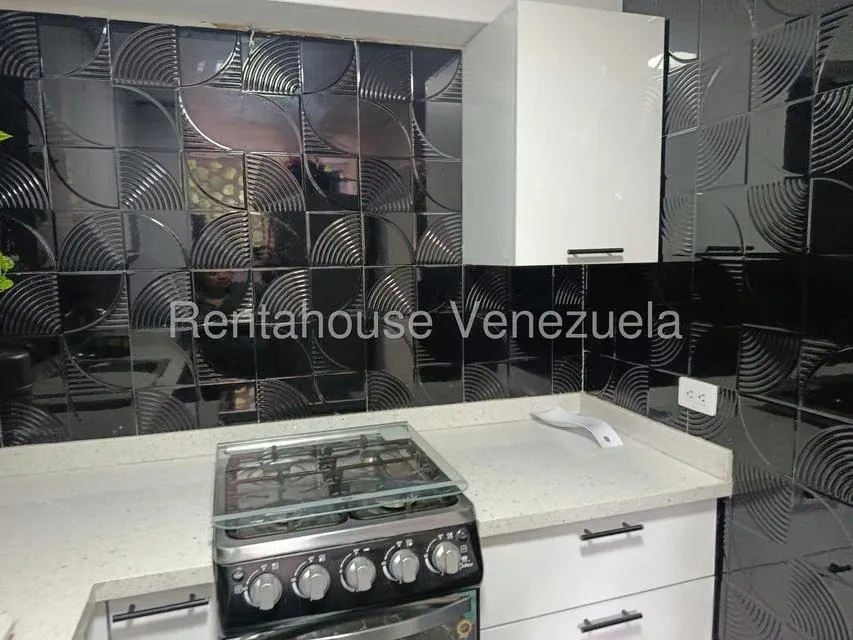 Apartamento (1 Nivel) en Venta en Santa Monica, Distrito Metropolitano - 17