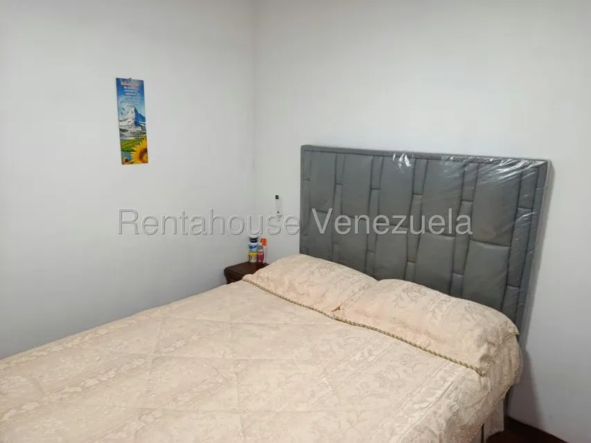 Apartamento (1 Nivel) en Venta en Santa Monica, Distrito Metropolitano - 23