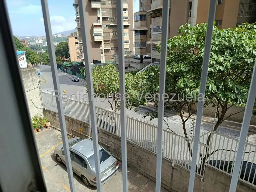 Apartamento (1 Nivel) en Venta en Santa Monica, Distrito Metropolitano - 33