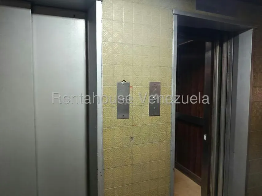 Apartamento (1 Nivel) en Venta en Santa Monica, Distrito Metropolitano - 6