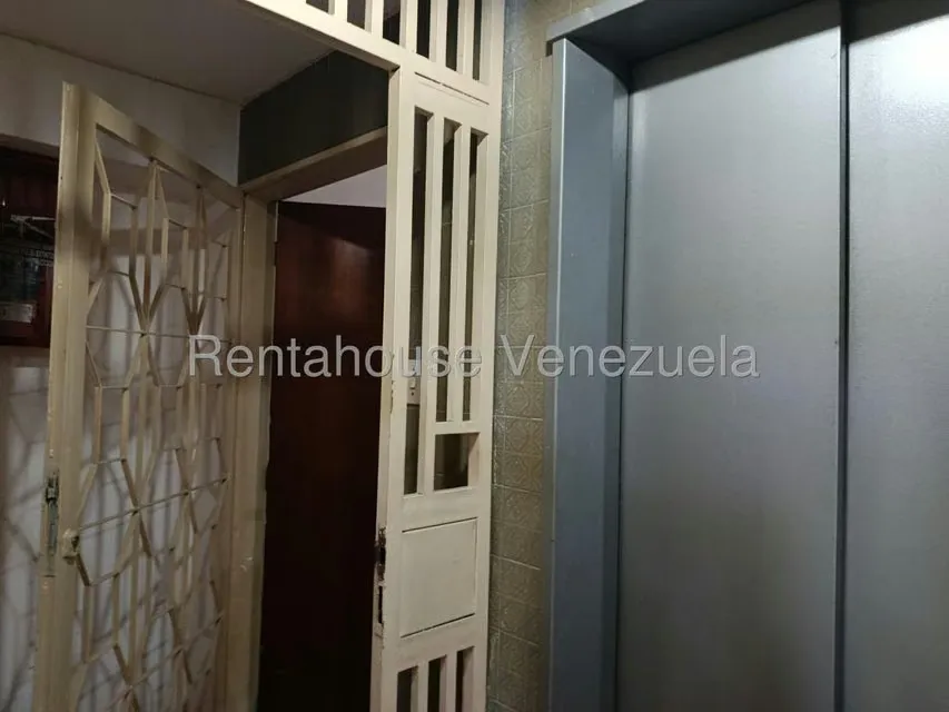 Apartamento (1 Nivel) en Venta en Santa Monica, Distrito Metropolitano - 7