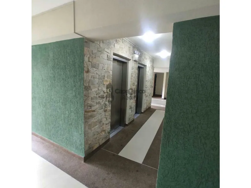 Alquiler de Apartamento en Urb. Los Mangos 89 M2 Piso Alto 3H+2B+1P - 24