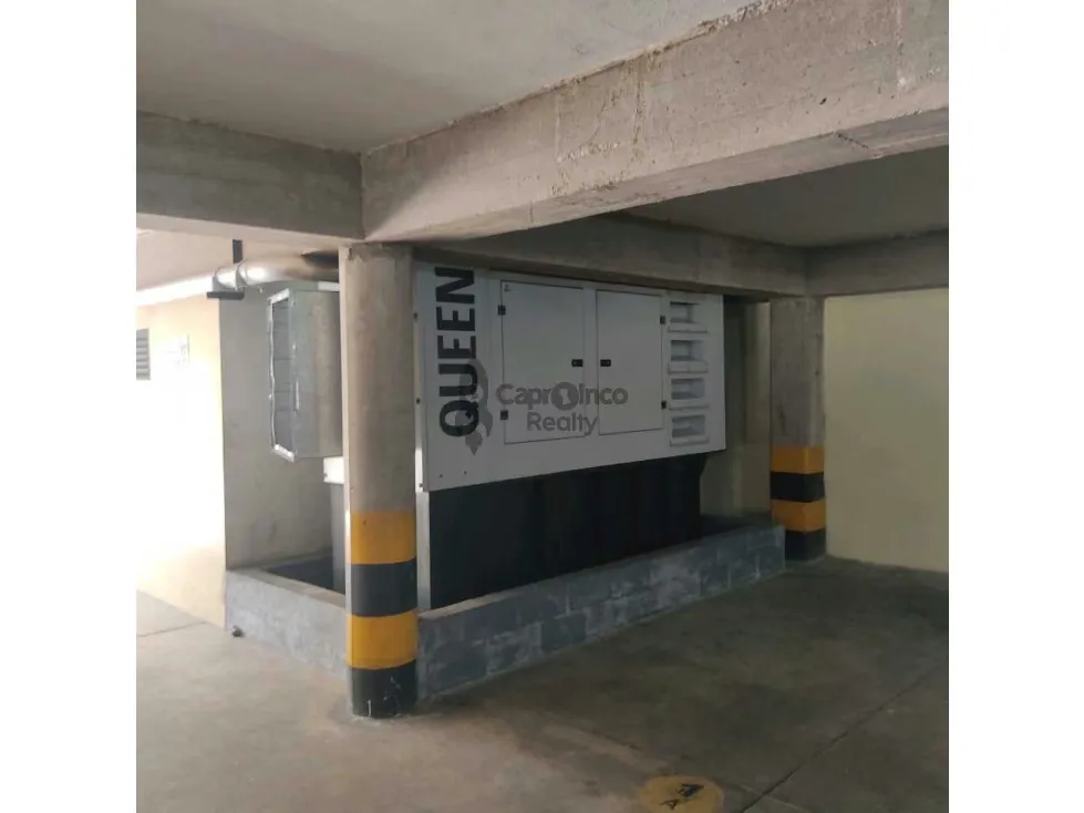 Alquiler de Apartamento en Urb. Los Mangos 89 M2 Piso Alto 3H+2B+1P - 25