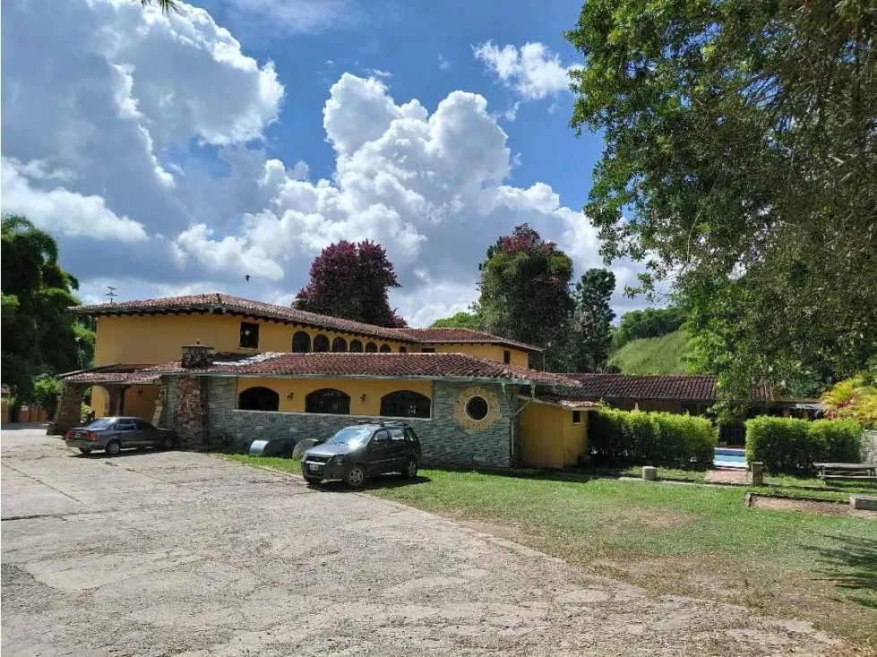 Vendo casa 10.350m2 de terreno El Hatillo 5732 - 13