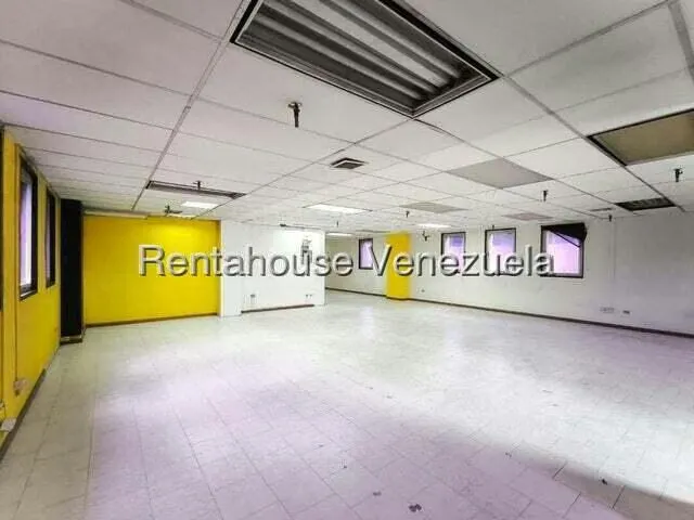 Oficina en Alquiler en La Urbina, Distrito Metropolitano - 16