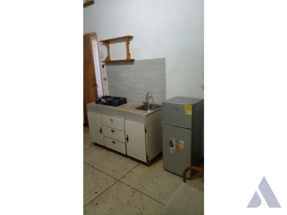 Se alquila habitación tipo estudio 35m2 Los Rosales 4206 - 3