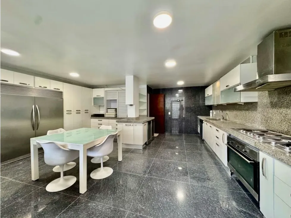 Se vende casa 400m2 3h+s/5b/6p + anexo Oripoto - 9