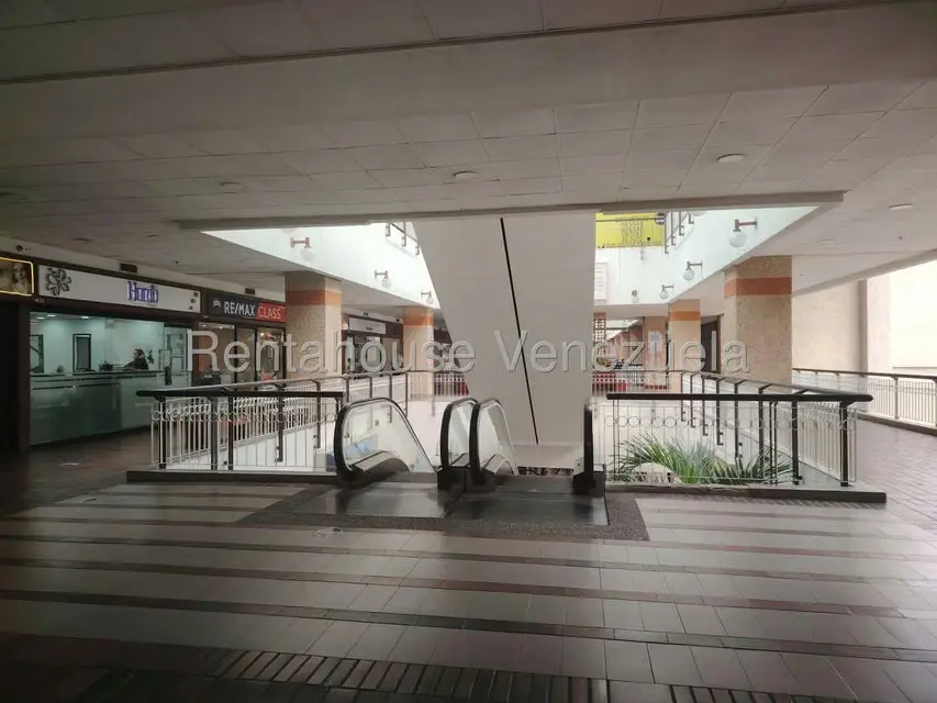 Comercio en Venta en Prados del Este, Distrito Metropolitano - 15