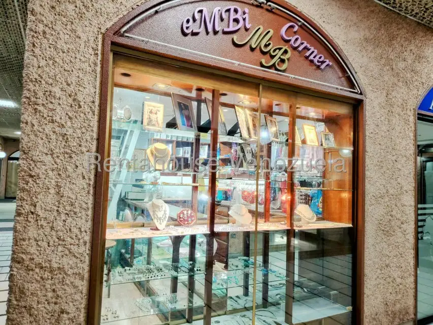 Comercio en Venta en Prados del Este, Distrito Metropolitano - 2