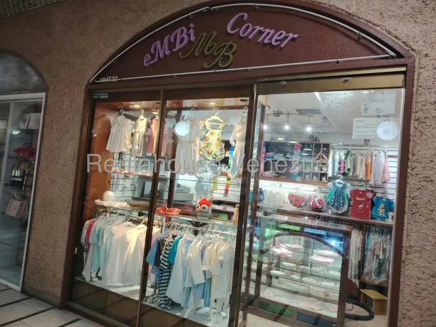 Comercio en Venta en Prados del Este, Distrito Metropolitano - 4