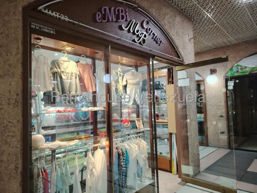 Comercio en Venta en Prados del Este, Distrito Metropolitano - 10