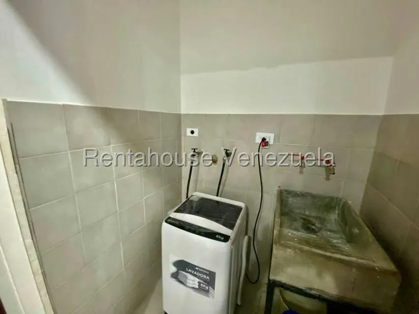 Apartamento (Planta Baja) en Alquiler en Araure, Portuguesa - 11