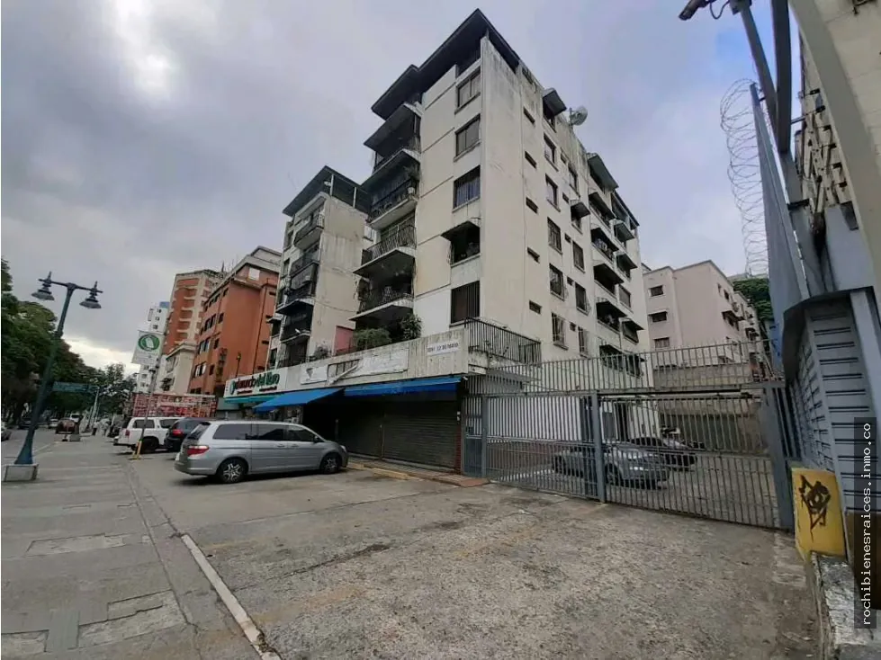 LOS CHAGUARAMOS, APARTAMENTO EN VENTA