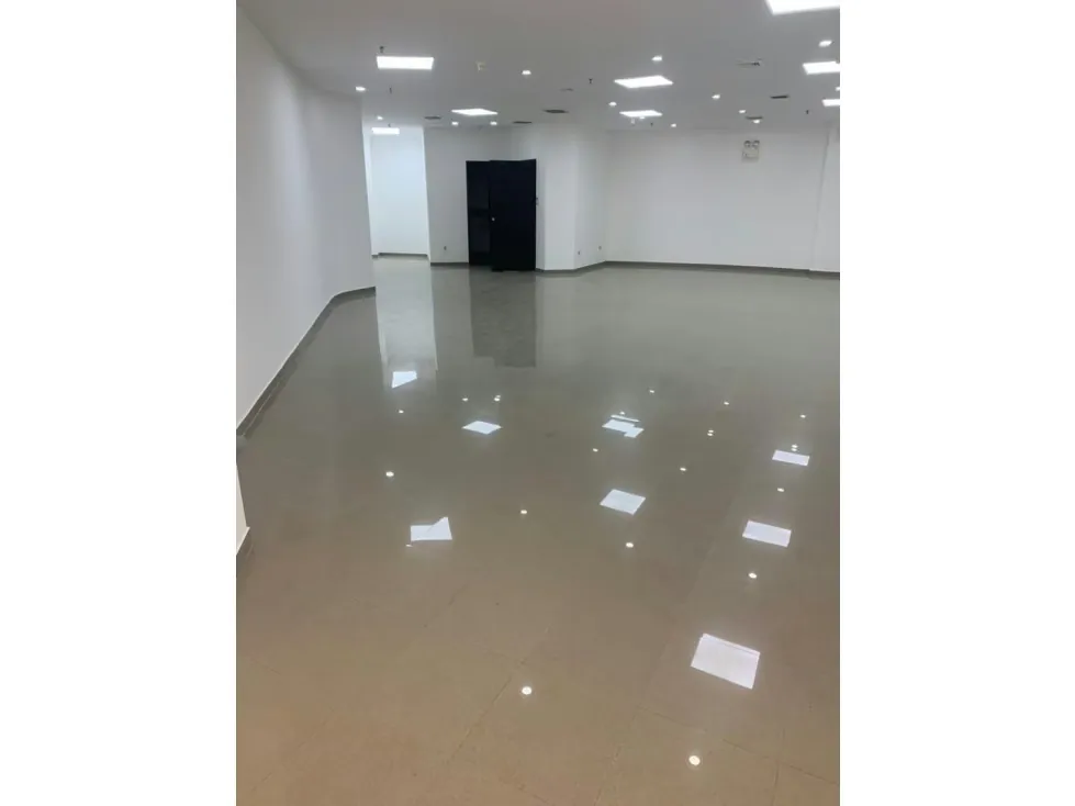 alquilo local 117mtrs2 Boleita 2055 - 2