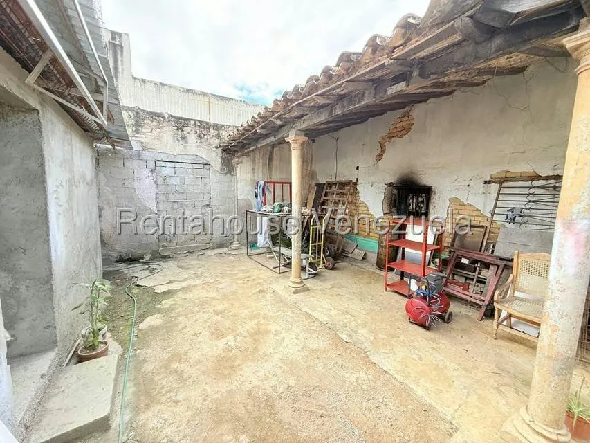 Casa (1 Nivel) en Venta en Centro, Lara - 8