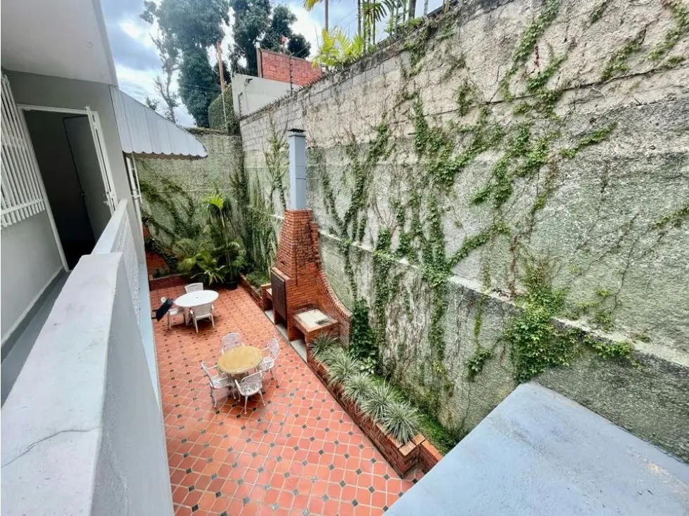 Se vende casa en 427metros. 3h+s/5b/5pe/ Los palos grandes - 16
