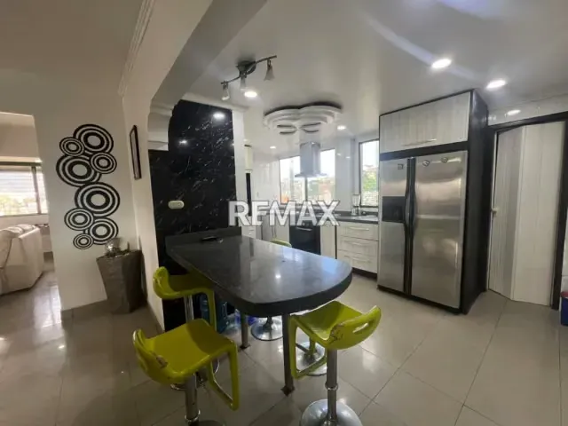 Venta de Apartamento en Los Chaguaramos - 5
