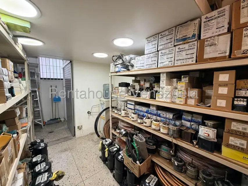 Local Comercial en Venta en Los Palos Grandes, Distrito Metropolitano - 11