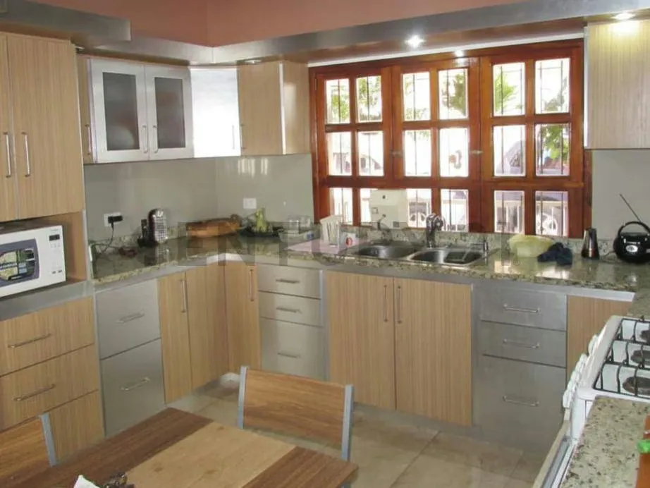 "Casa en Venta en Urb. Jorge Coll-Maneiro Isla de Margarita - Inversión Premium" - 11