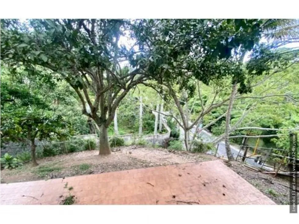 Se vende terreno c/ bienhechuria 2900m2 Los Campitos 1438 - 18