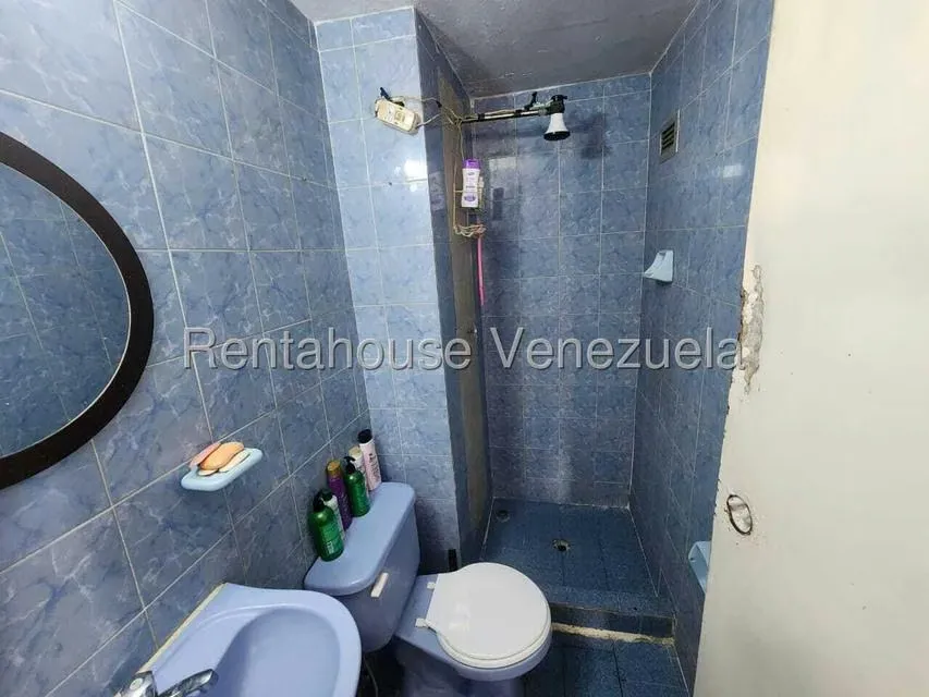 Apartamento (1 Nivel) en Venta en Caricuao, Distrito Metropolitano - 13