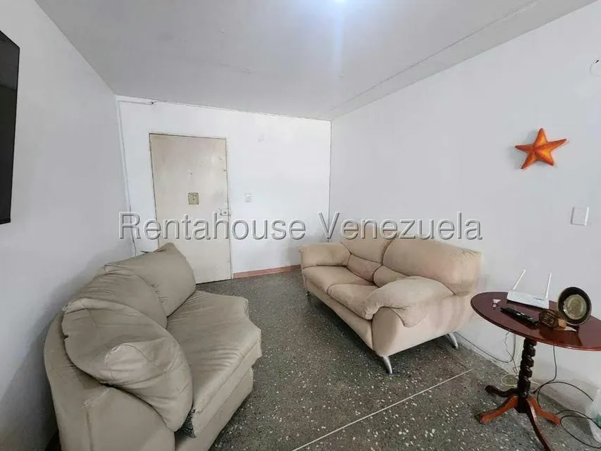 Apartamento (1 Nivel) en Venta en Caricuao, Distrito Metropolitano - 3