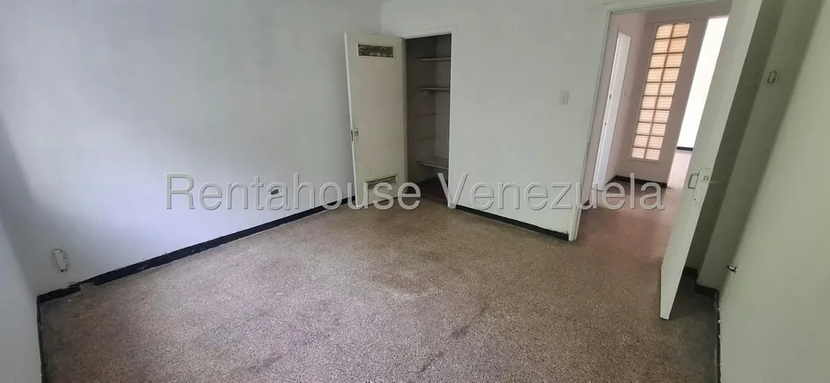 Apartamento (1 Nivel) en Venta en San Bernardino, Distrito Metropolitano - 19