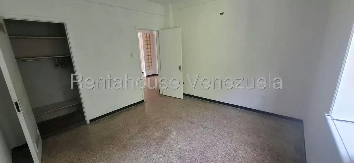 Apartamento (1 Nivel) en Venta en San Bernardino, Distrito Metropolitano - 20