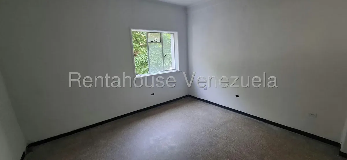 Apartamento (1 Nivel) en Venta en San Bernardino, Distrito Metropolitano - 23