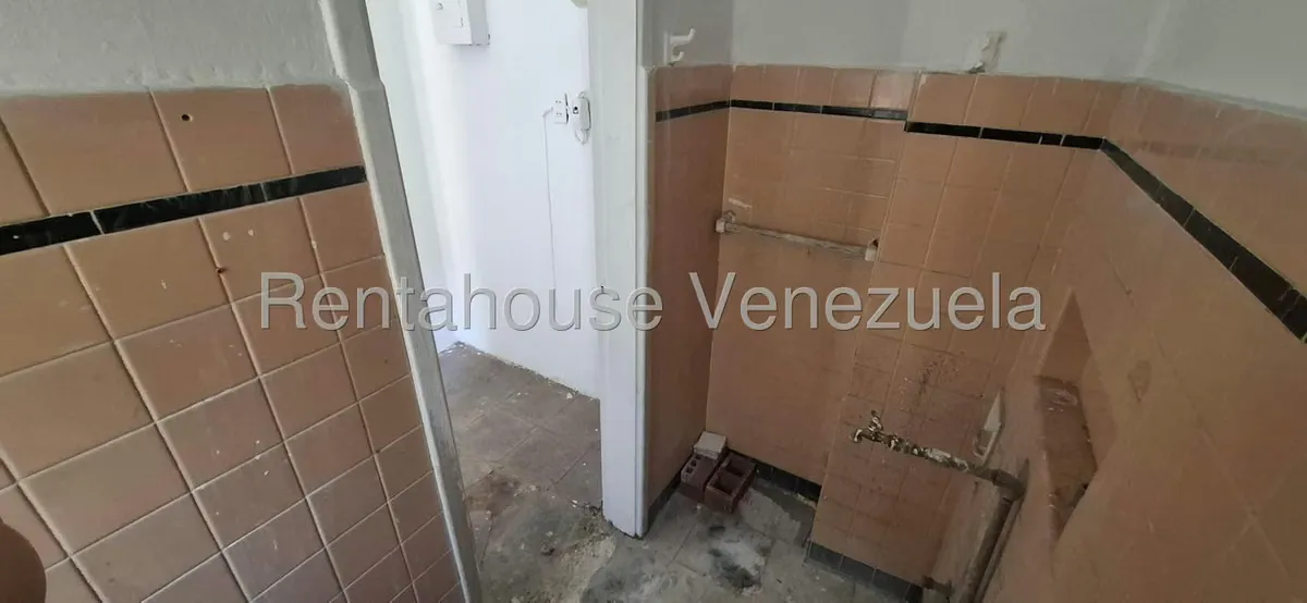 Apartamento (1 Nivel) en Venta en San Bernardino, Distrito Metropolitano - 32