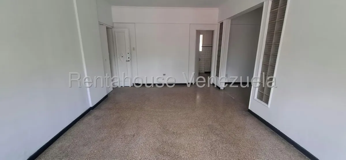 Apartamento (1 Nivel) en Venta en San Bernardino, Distrito Metropolitano - 10