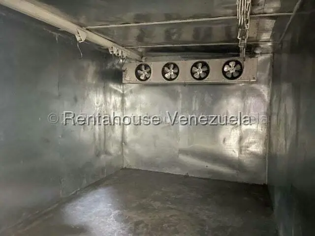 Galpon - Deposito en Alquiler en Los Cortijos de Lourdes, Distrito Metropolitano - 7