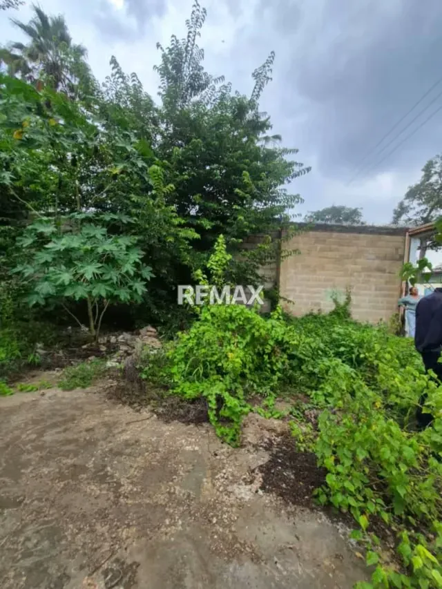 Venta de Terreno de 382 M2 en Puerto la Cruz - 3