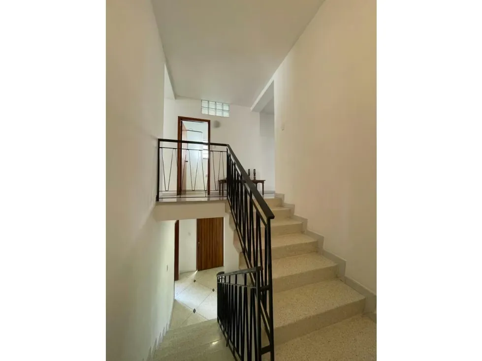 CASA EN VENTA 600 M2 - URB. ALTAMIRA - 14